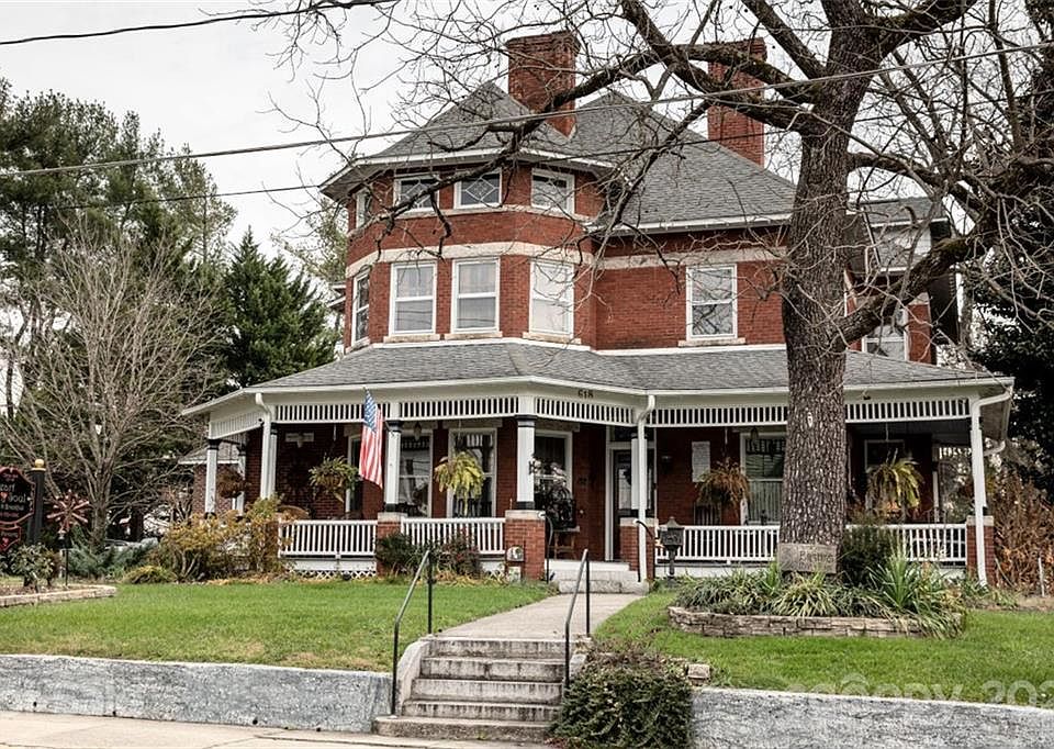 618 N Main St, Mount Airy, NC 27030 MLS 3759112 Zillow