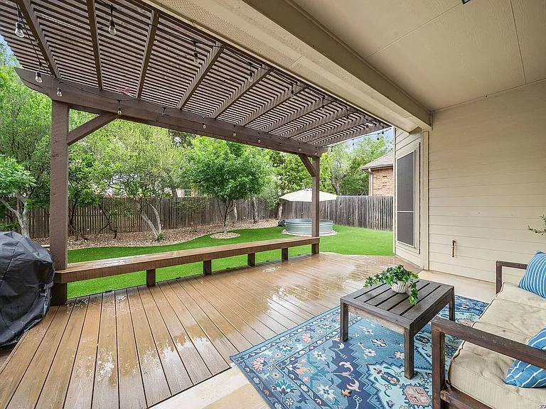 5819 Sweetwater Way — Photo 36