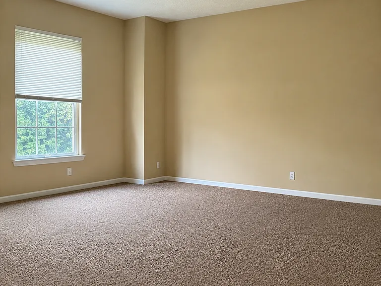 1902 Shawn Wayne Ct SE — Photo 13