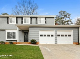 8005 Bald Ridge Dr, Charlotte, NC 28227