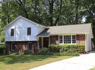 105 Castle Manor Ct, Garner, NC 27529