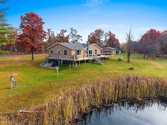 3rd image of W10093 Benson Lake Rd