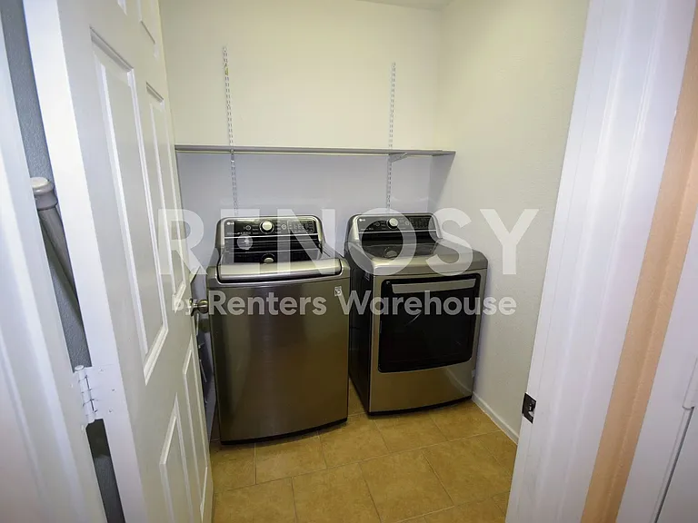 5333 Iron Crossing Ave — Photo 9
