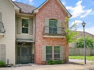 20210 De Chene Dr, Walker, LA 70785