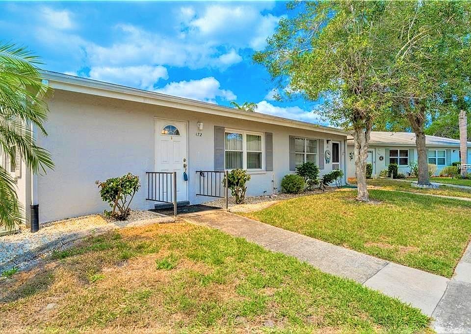 1st image of 2214 Greenwich Dr