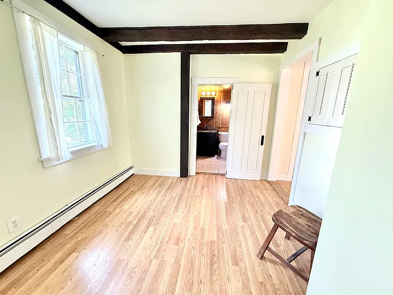 48 Cross St — Photo 16