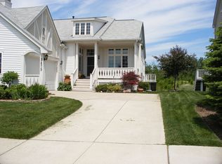 1475 Fountain View Ln, Oxford, MI