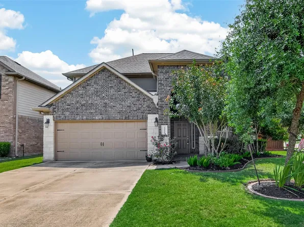 23935 Via Fiore Dr, Richmond, TX 77406