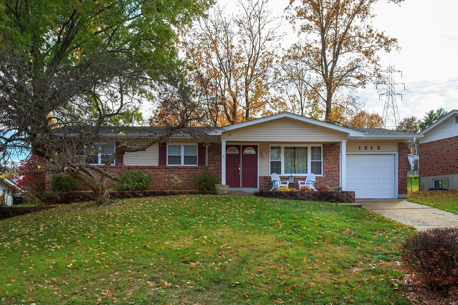 1212 Rivoli Dr photo 1