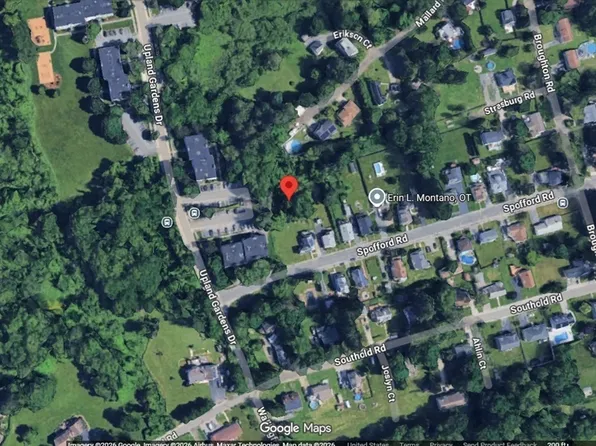 49 Strasburg Rd, Worcester, MA 01607