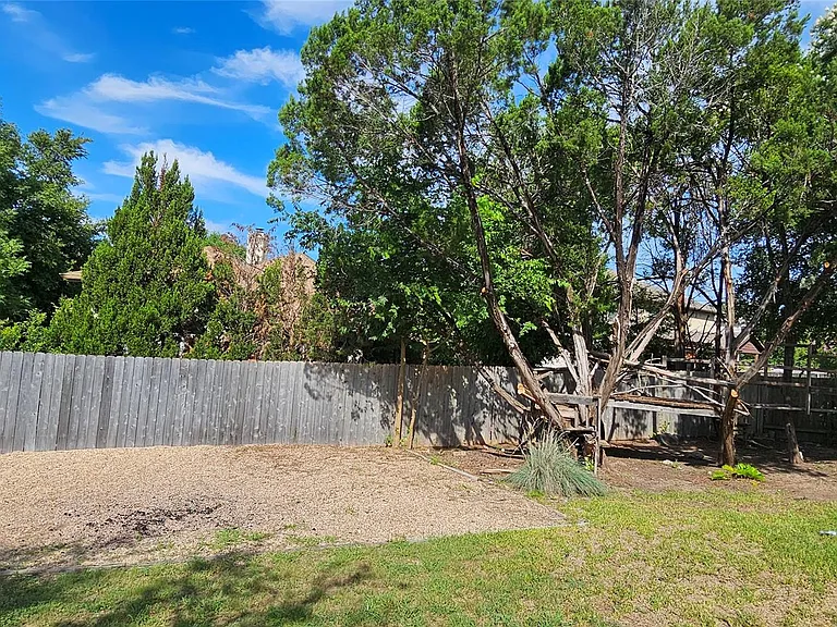 11505 Emerald Falls Dr — Photo 20