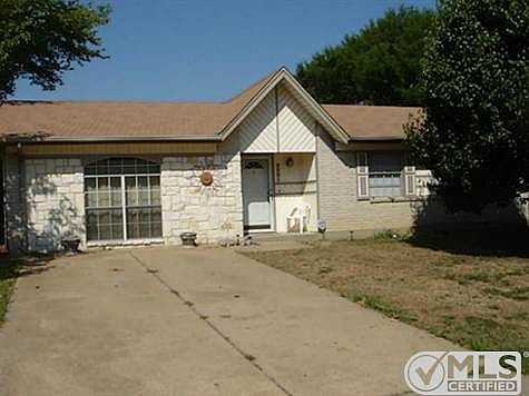 2nd image of 2221 Biscayne Dr W
