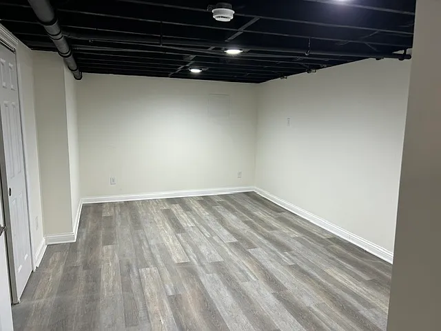 6956 Euclid Ave — Photo 22