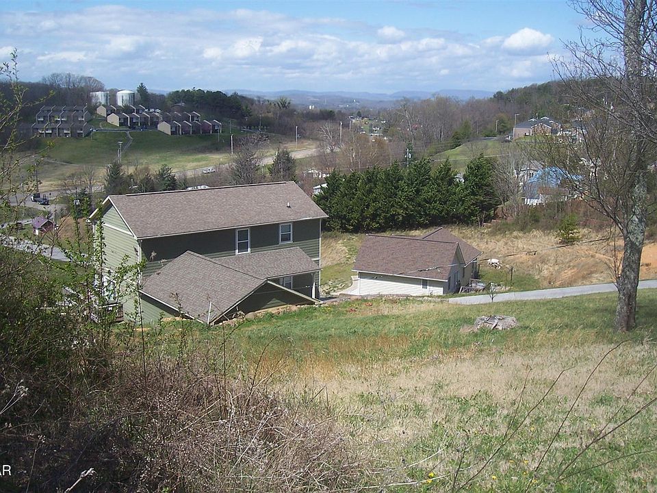 1st image of 1321 Lauren Dr