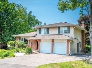 55 Lennon Dr, Ottawa, ON K1V1G9