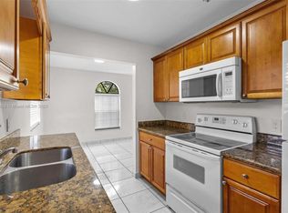 5645 Taft St, Hollywood, FL 33021