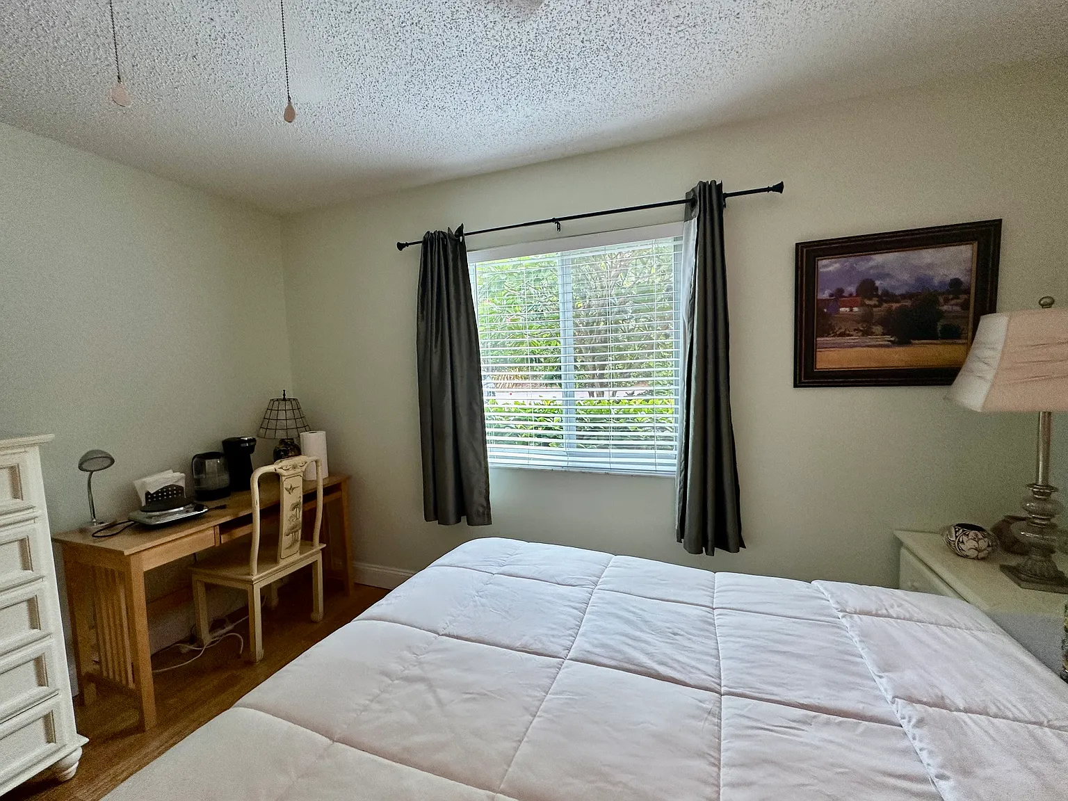 1 bed, 1281 sqft, $1,100 — Photo 2