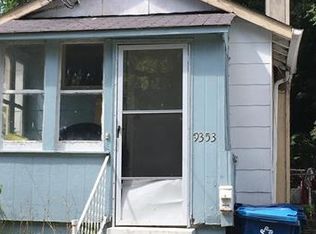 9353 North Ave, Saint Louis, MO 63114