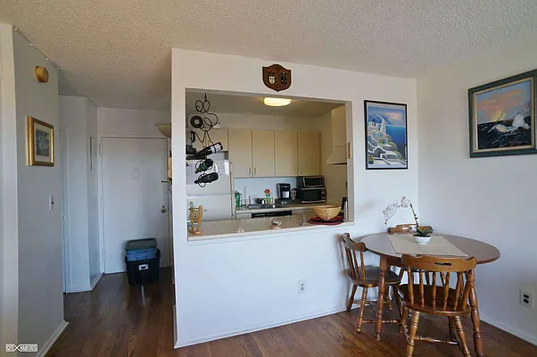 Rented by Citi Habitats | media 38