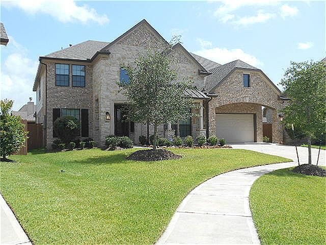 1st image of 2884 Emilia Ct