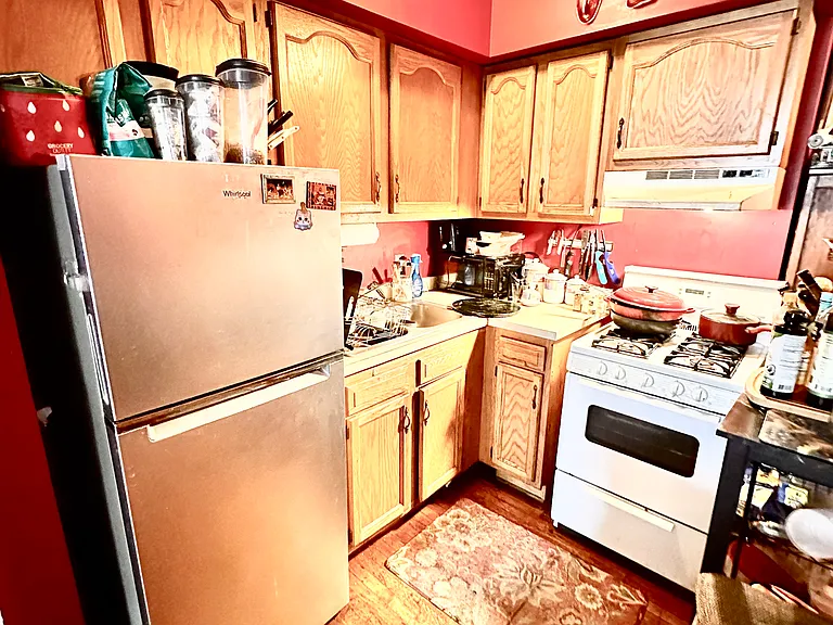 3653 Calumet St #1 — Photo 3