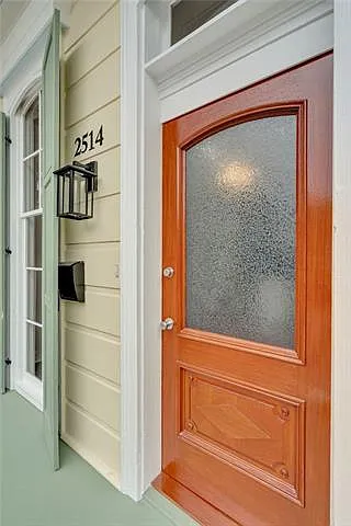 3 bed, 2.0 bath, 850 sqft, $2,800 — Photo 2