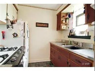 2 bed, 1000 sqft, $1,800 — Photo 4