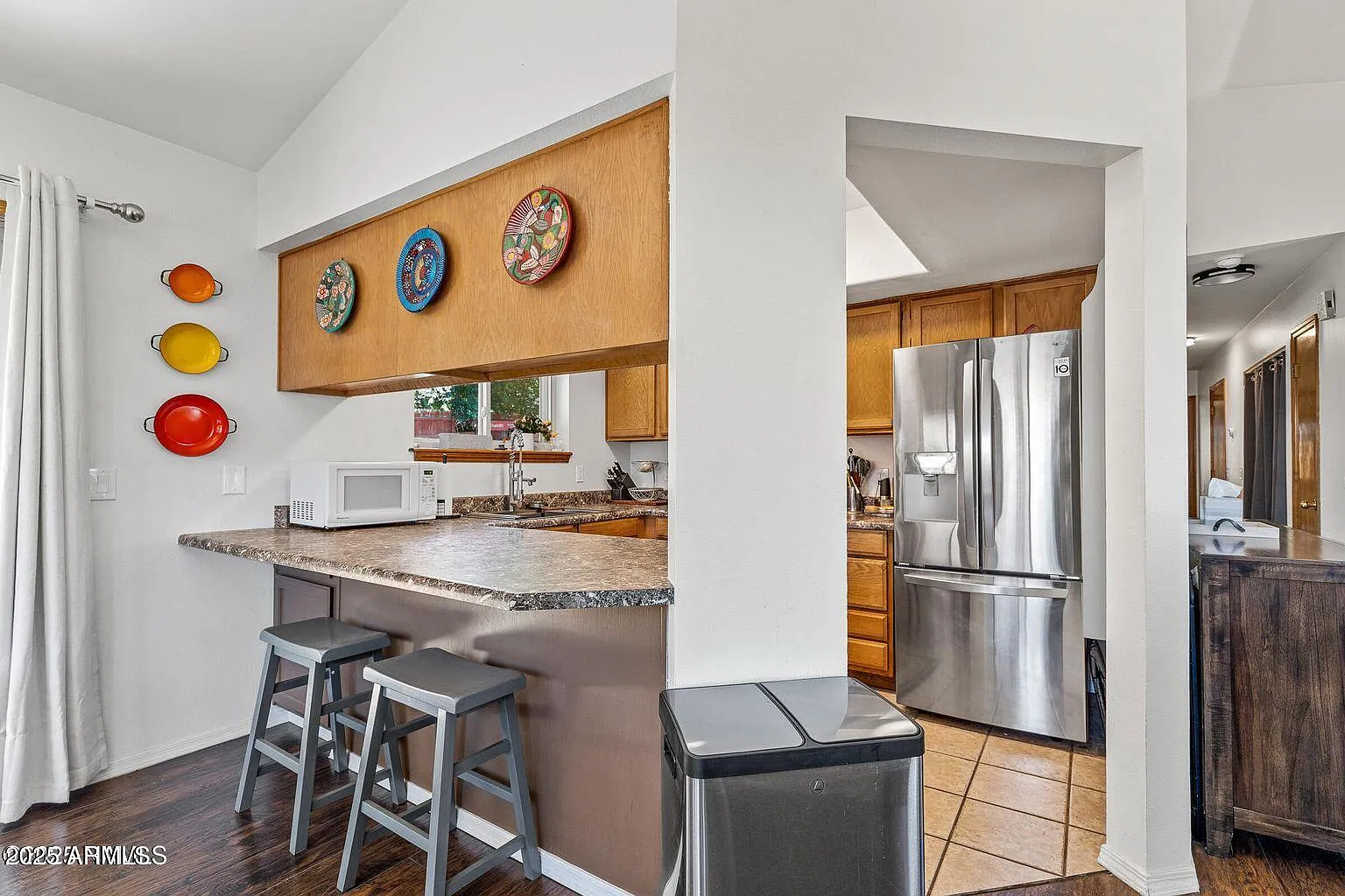 3 bed, 1318 sqft, $3,300 — Photo 4