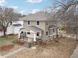 1102 E 6th St, Okmulgee, OK 74447