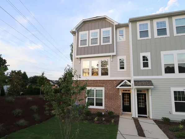 2905 Richardson Rd, Apex, NC 27502
