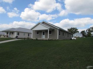 608 W Ellsworth St, Columbia City, IN
