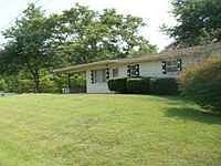 2nd image of 1714 Gainesboro Grade