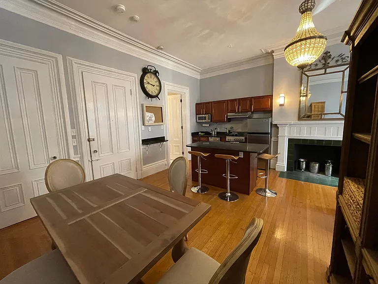 105 Beacon St #3 — Photo 7