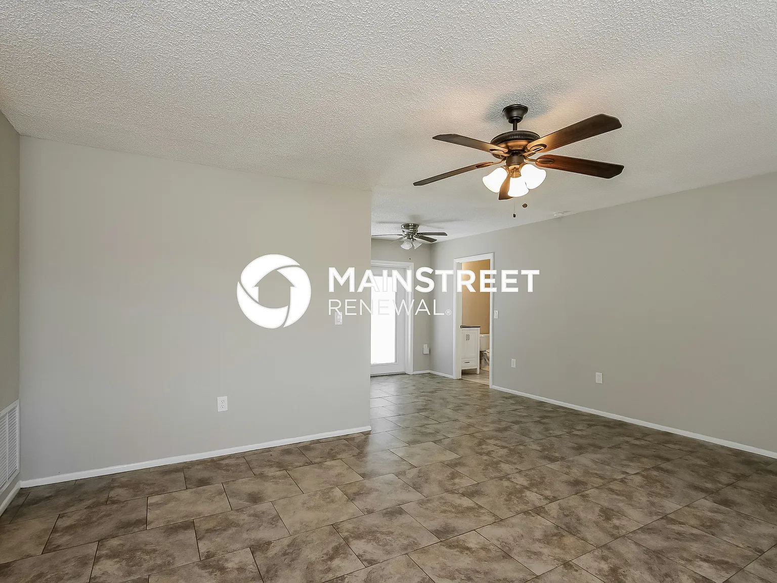 5129 Island Date St — Photo 2