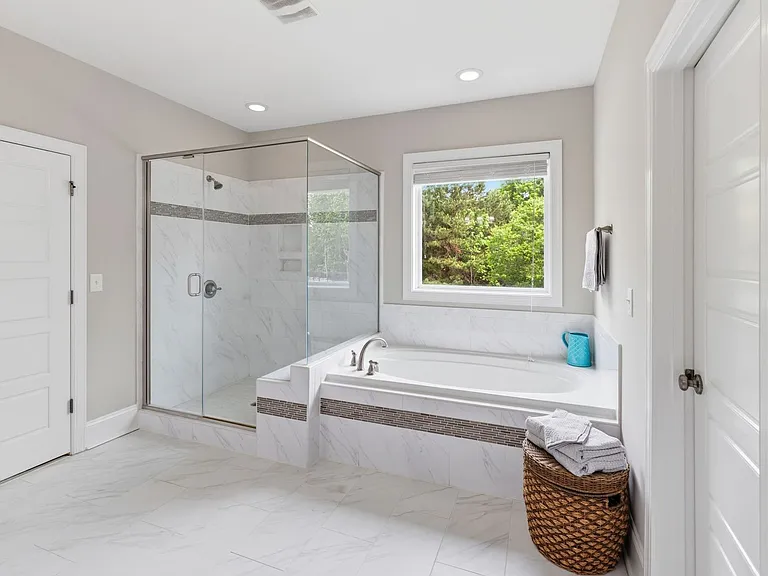 202 Tallow Tree Ct — Photo 25