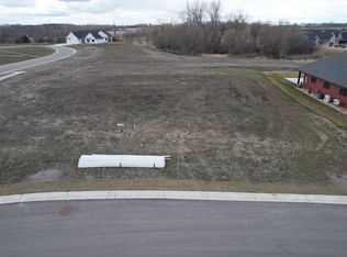 3010 Saba Blvd, Mankato, MN 56001