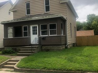 718 Lawton Pl, Fort Wayne, IN 46805
