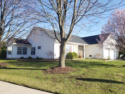 8 Claude Pepper Ct, Brick, NJ, 08723