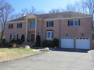 336 Big Piece Rd, Fairfield, NJ 07004