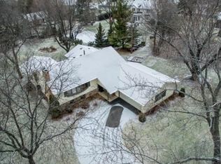 7760 Meadow Ln, Eden Prairie, MN 55346