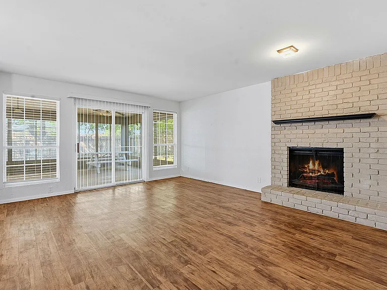 2106 Lamplight Village Cir #A — Photo 10