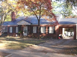 502 Engram St, Montezuma, GA 31063