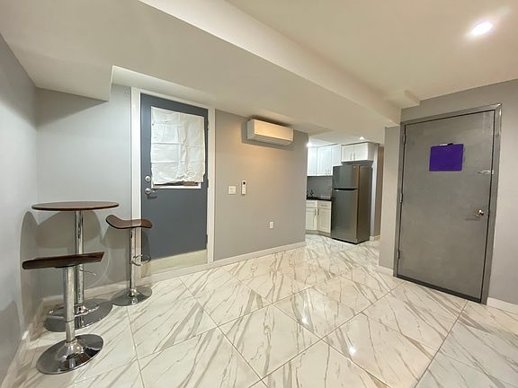 5th image of 30-12 45th St #1B