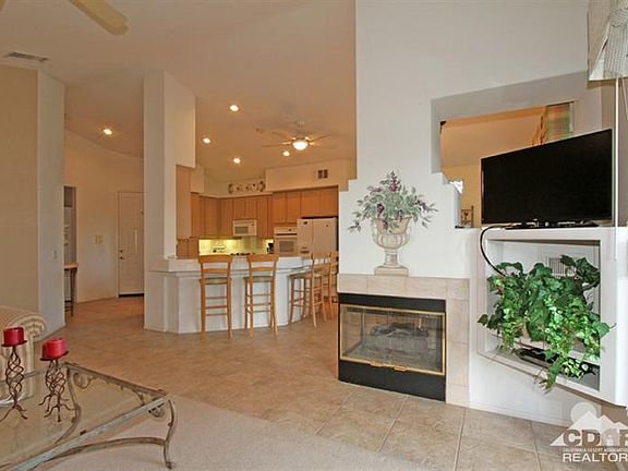 4th image of 42732 Edessa St