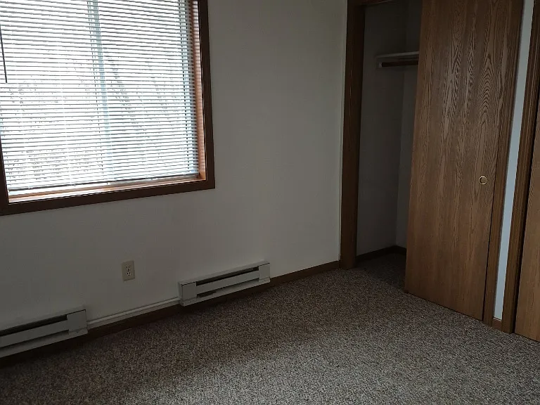 500 Grote St #7 — Photo 3