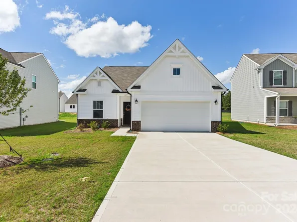 125 Crimson Dr, Pageland, SC 29728