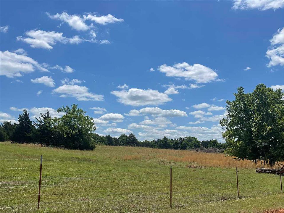 2nd image of 0 E Forest Valley Ct
