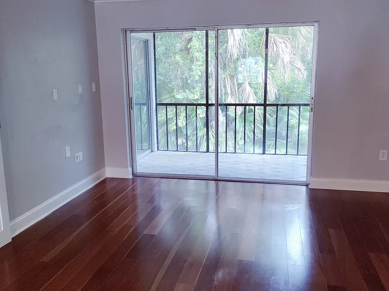 116 Cypress Ln — Photo 13
