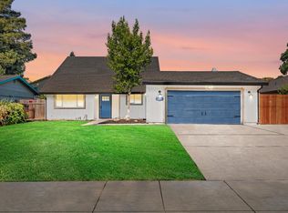 3313 Manlove Rd, Sacramento, CA 95826