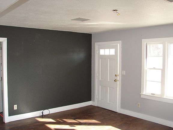 3rd image of 251 N Elkhart Ave